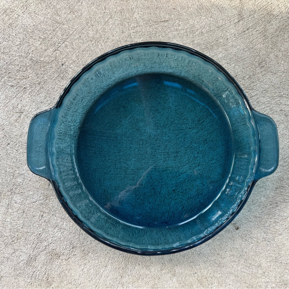 Anchor Hocking Pie dish